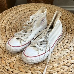 White High top Converse Wmns 7